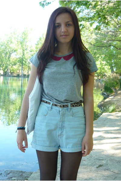 shorts and T shorts and T
