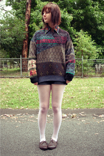 thrifted from Japan sweater