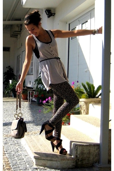 beige Zara top - brown Stradivarius leggings - brown Stradivarius belt - black Z