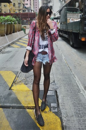 One Teaspoon shorts - Zara shirt - One Teaspoon belt - H&M vest - UNIF loafers