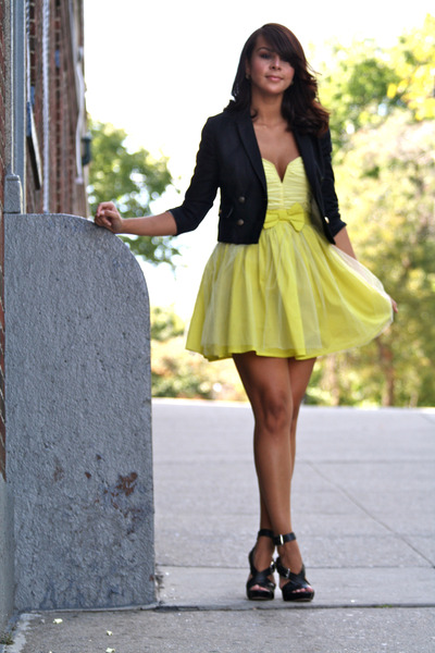 yellow modcloth dress - black Topshop jacket - black Kors by michael  kors shoes