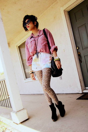 gold claw cuff OASAP bracelet - camel cheetah print Forever 21 tights