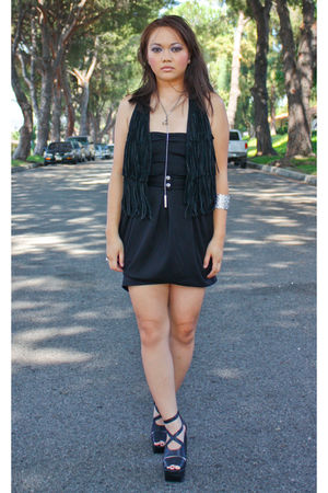 black Jeffrey Campbell shoes - Forever 21 vest
