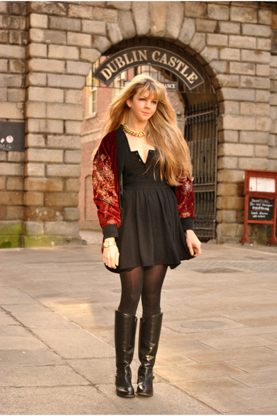 dress and riding boots