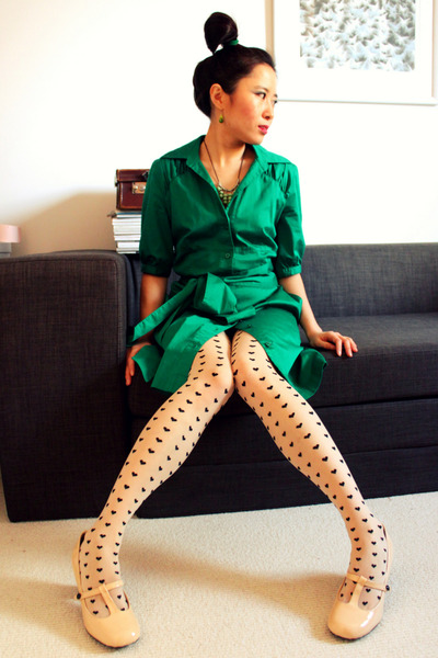 green tights primark