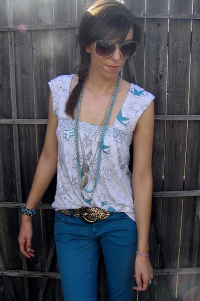  Fashion Tops  Surfside White on White Fox Riders Co Tops  Blue Anchor Blue Jeans  Blue Walmart