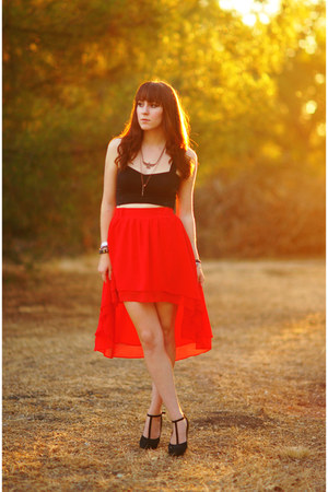 red high-low Urban Outfitters skirt - black crop top Nasty Gal shirt