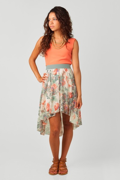 Peach Floral Nectar Clothing Dresses, Vintage Pearls Nectar Clothing Necklaces | 