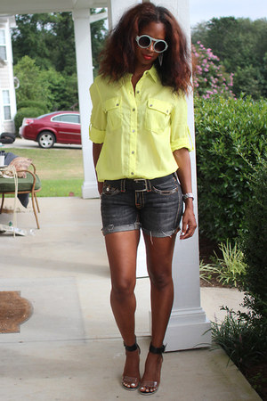 jeffrey campbell lucite heel