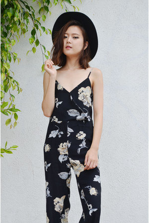 gap floral jumpsuit