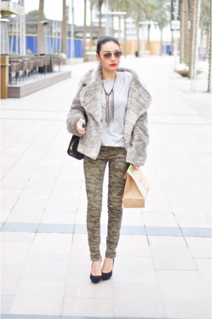 khaki dark jacket dubai nine fur pull bear west pants bag wear chictopia