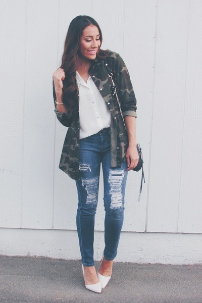 camo jacket with blue jeans