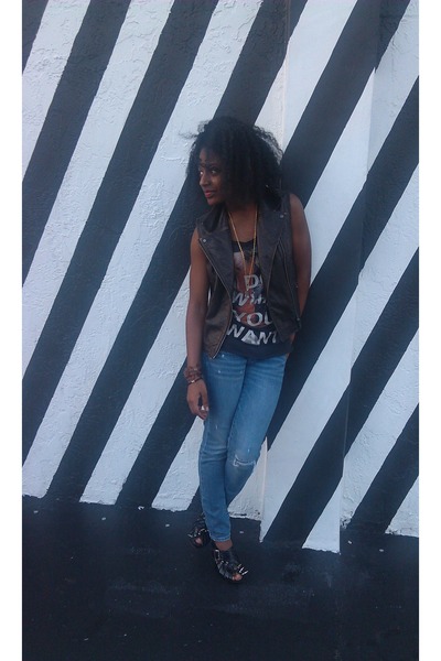 black Zara shirt - Urban Outfitters vest
