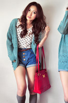 off white shirt - ruby red bag - navy shorts - heather gray socks - turquoise bl