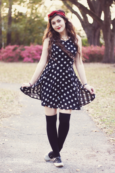 dot clothing