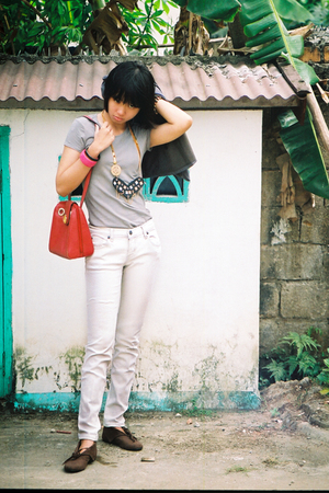 Sling Bag Charles Louvier Fashion How To Wear Gray Giordano Top Silver Point One Jeans Brown Mrfreddy Vintage Clothing Boo