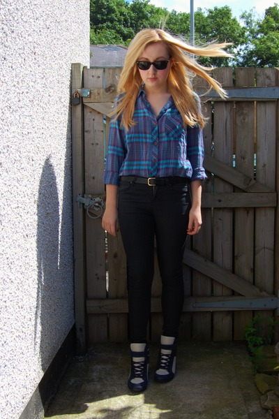 blue flannel black jeans