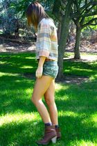 vintage blouse - UO shorts