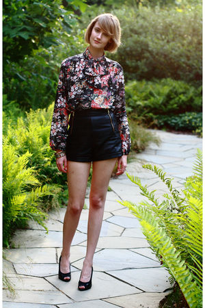 topshop leather shorts