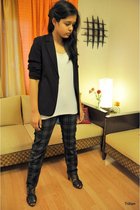 tailored blazer - united colors of benetton t-shirt - Vintage from McLeodganj pa