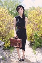 black COCO REVE dress - brown romwe bag