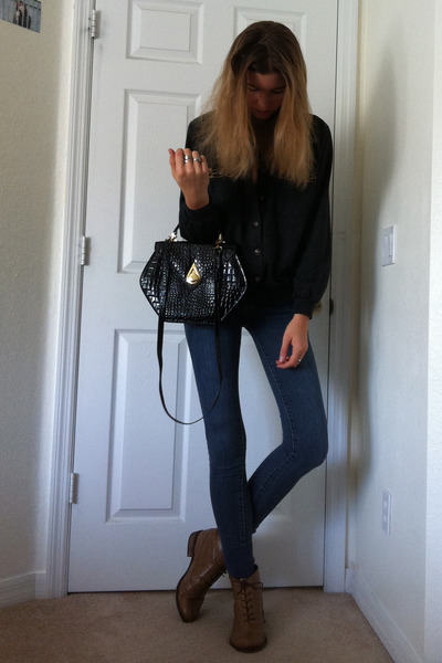 gray vintage sweater - black vintage bag - navy blue asphault jeans - dark 