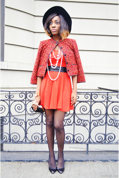 How to wear a red a line skirt How to wear a red a line skirt