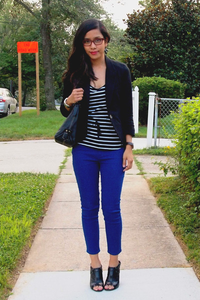 blue jeggings outfit