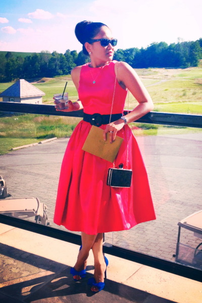 red dress and blue heels