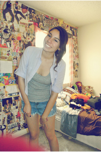 21 shorts - utton down button down shirt with shorts. 21 shorts - utton down