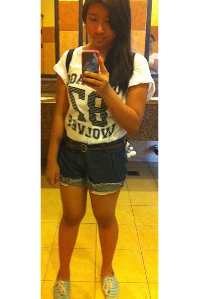 aquamarine shoes and bags