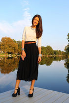 black Forever 21 shoes - black Zara skirt - beige Zara top