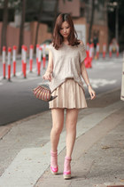bubble gum RED valentino wedges - brown from Macau bag - beige Zara skirt