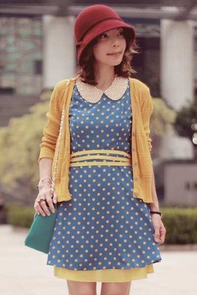 how to wear a cloche hat