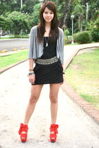 gray Zara cardigan - black Forever 21 - black Zara belt - black Miley Cyrus x Ma