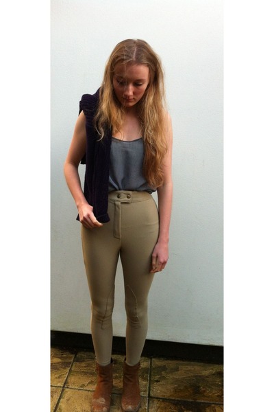 clarks brown chelsea boots