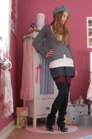 gray wool H&M stockings - gray cardigan hollister jacket