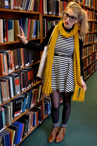 office mustard boots