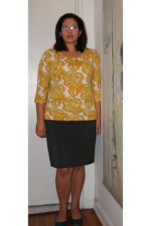 gold Dana Buchman sweater - gray AB studio skirt - green Aldo shoes - silver Tif