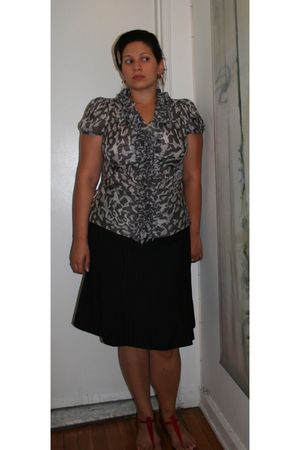 gray Loft shirt - black calvin klein skirt - red Loft shoes