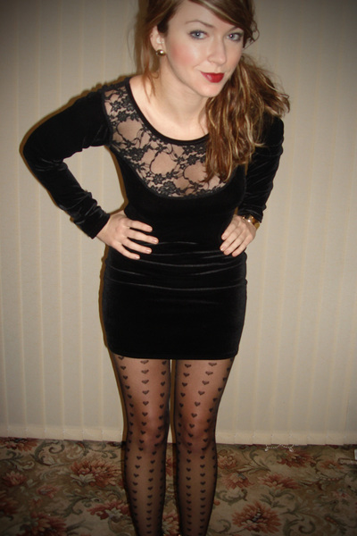 dress black tights