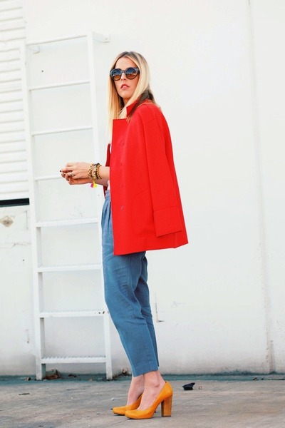 yellow Aldo heels - carrot orange crossroads jacket