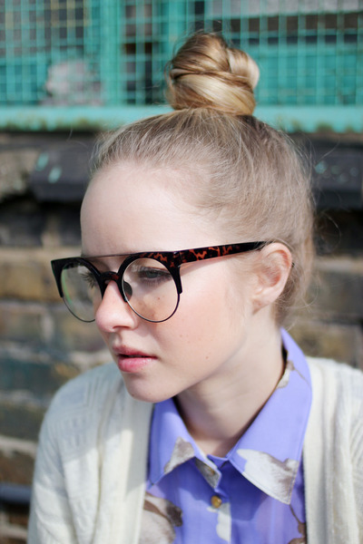THE WHITEPEPPER Sunglasses