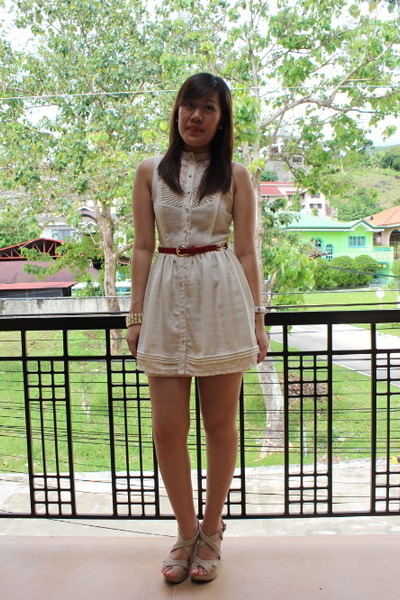 Ivory H M Dresses Beige Call It Spring Wedges Give Your Heart A Ivory H M Dress Beige Call It Spring Wedges