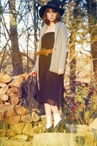 black sheer pleated vintage dress - black platform farylrobin shoes