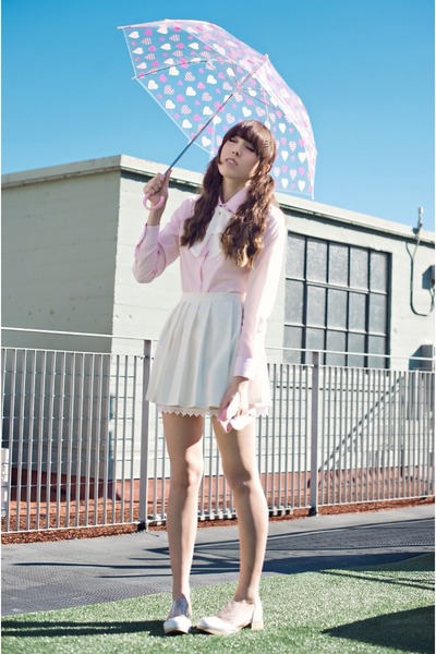 pink and white oxford shoes